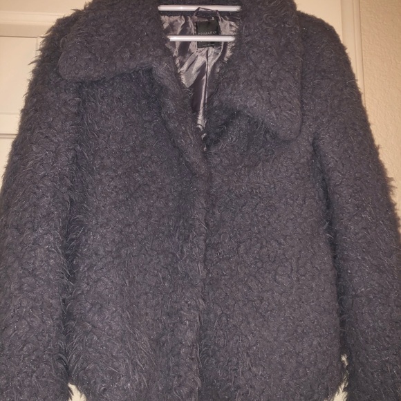 Shaggy faux fur coat - Picture 2 of 6